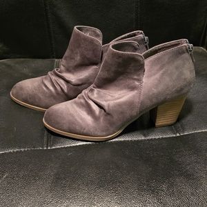Report grey heeled booties size 7.5